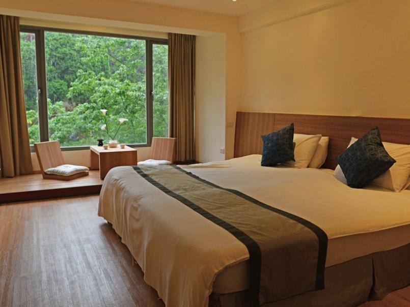 Howard Resort Xitou Lugu Exteriör bild