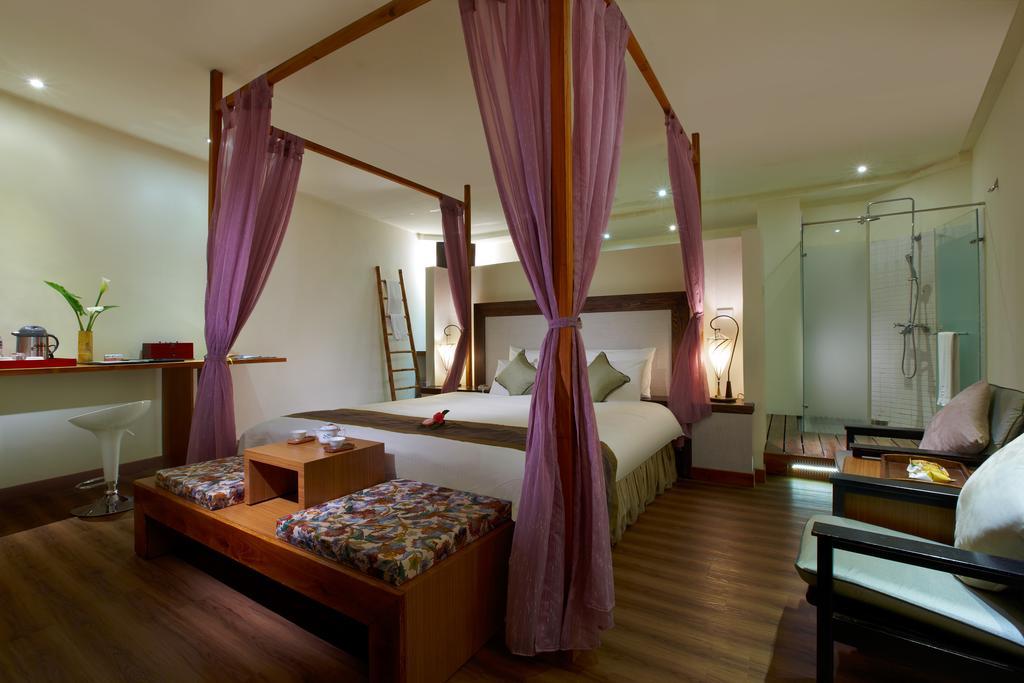 Howard Resort Xitou Lugu Exteriör bild